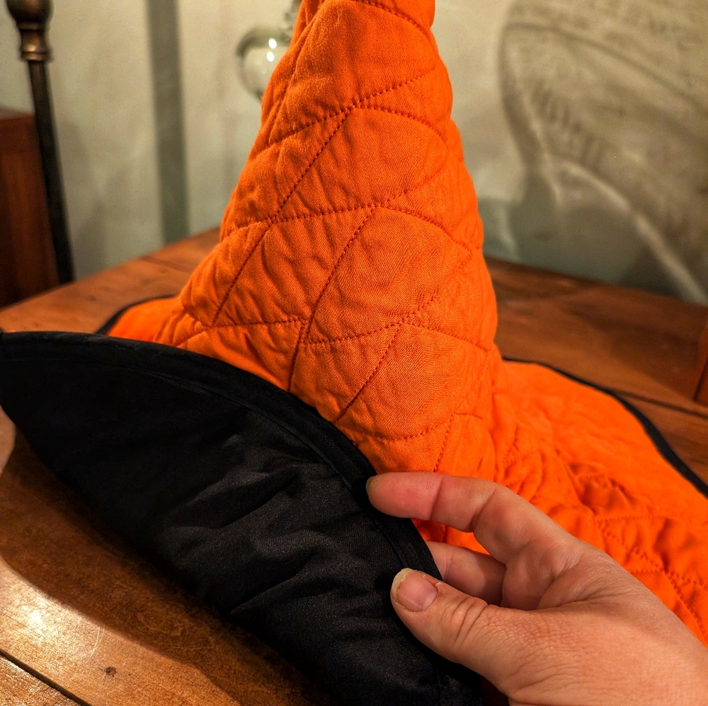 🎃 Pumpkin Quilted Witch Hat | Handmade | Cozy Cottagecore Halloween - Picture 2 of 2